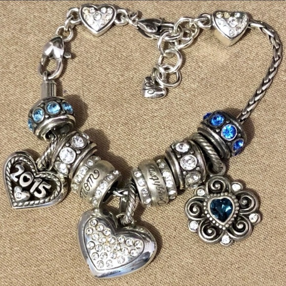 🆕Listing 🆕 Brighton Heart Slide bracelet Crystal hearts Holds charms, beads NWOT - Picture 7 of 8